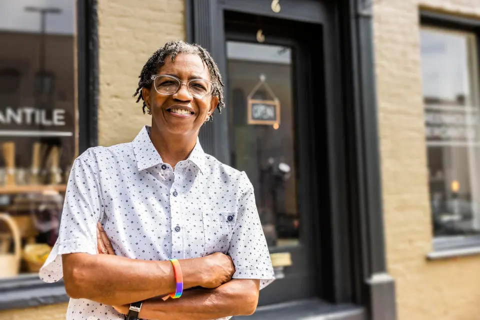 From Side Hustle to Full-Time Business: A Step-by-Step Transition Guide